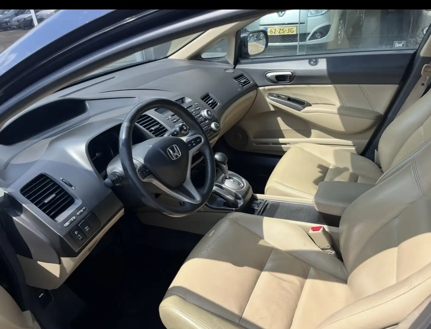 Honda Civic CIVIC 4DR HYBRID - 2