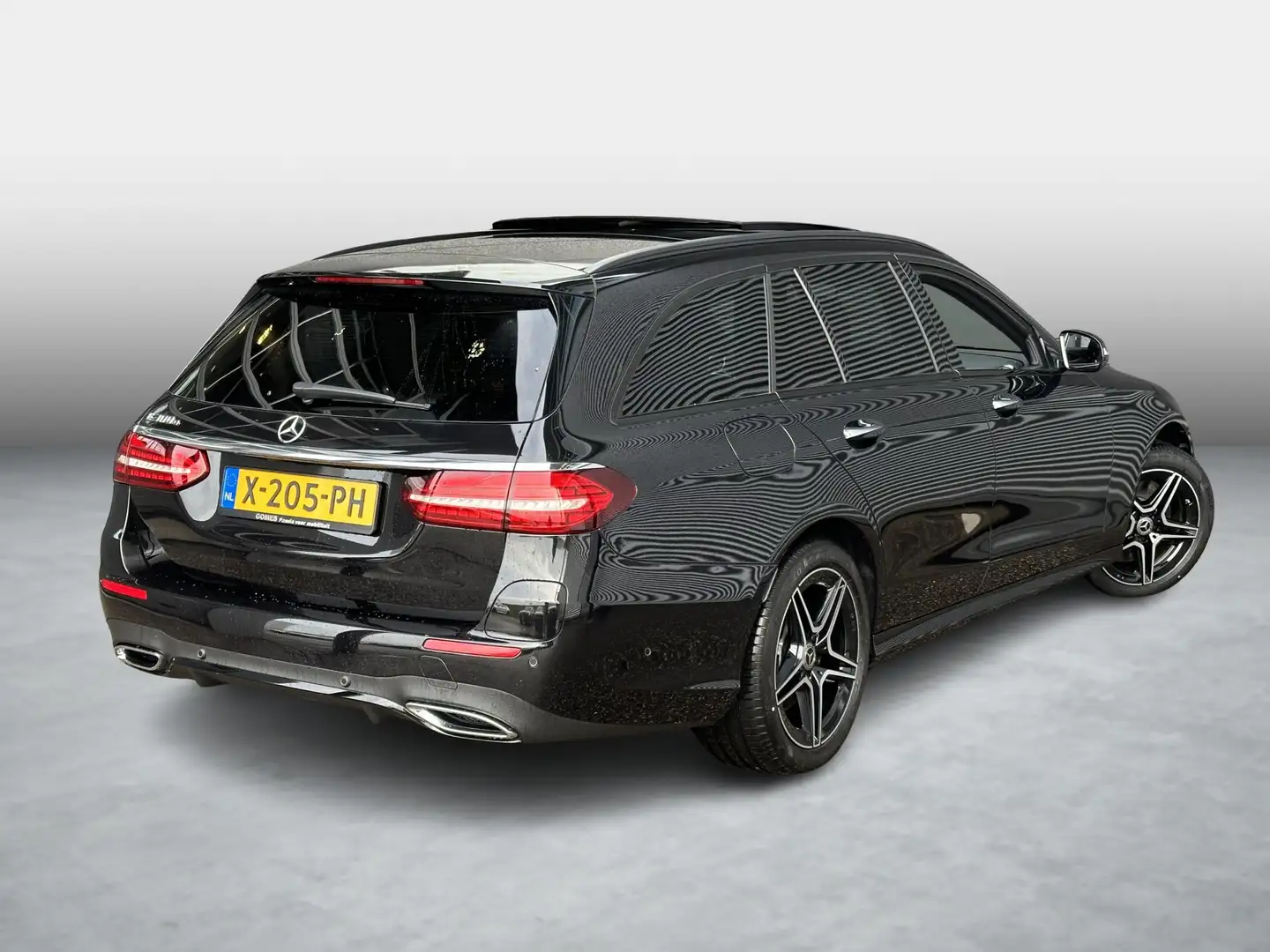 Mercedes-Benz E 300 Estate e | Bruin leer | Panoramadak | Trekhaak | N Noir - 2