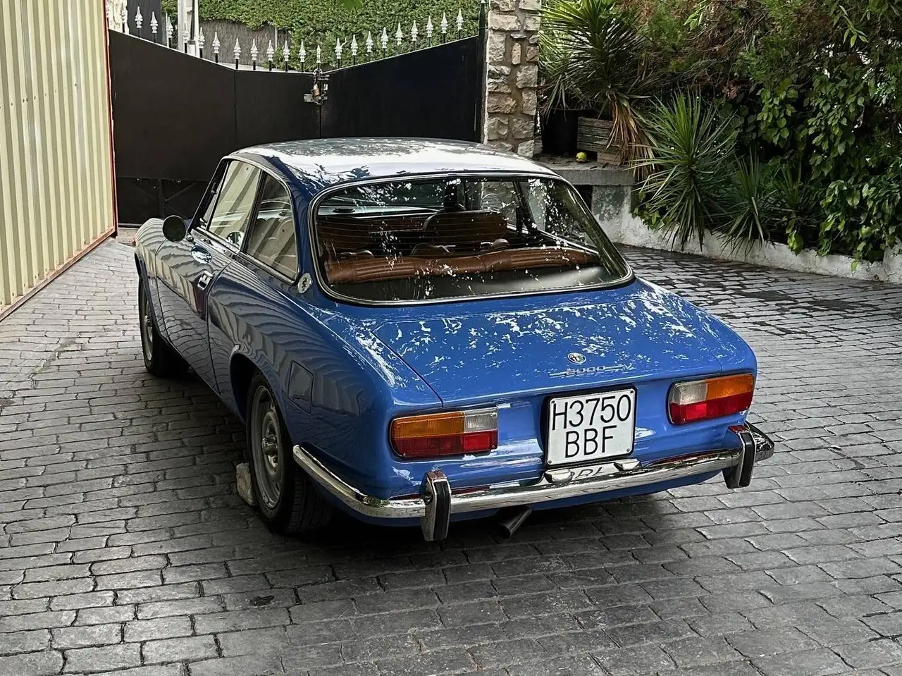 Alfa Romeo GTV 2000, foto 2