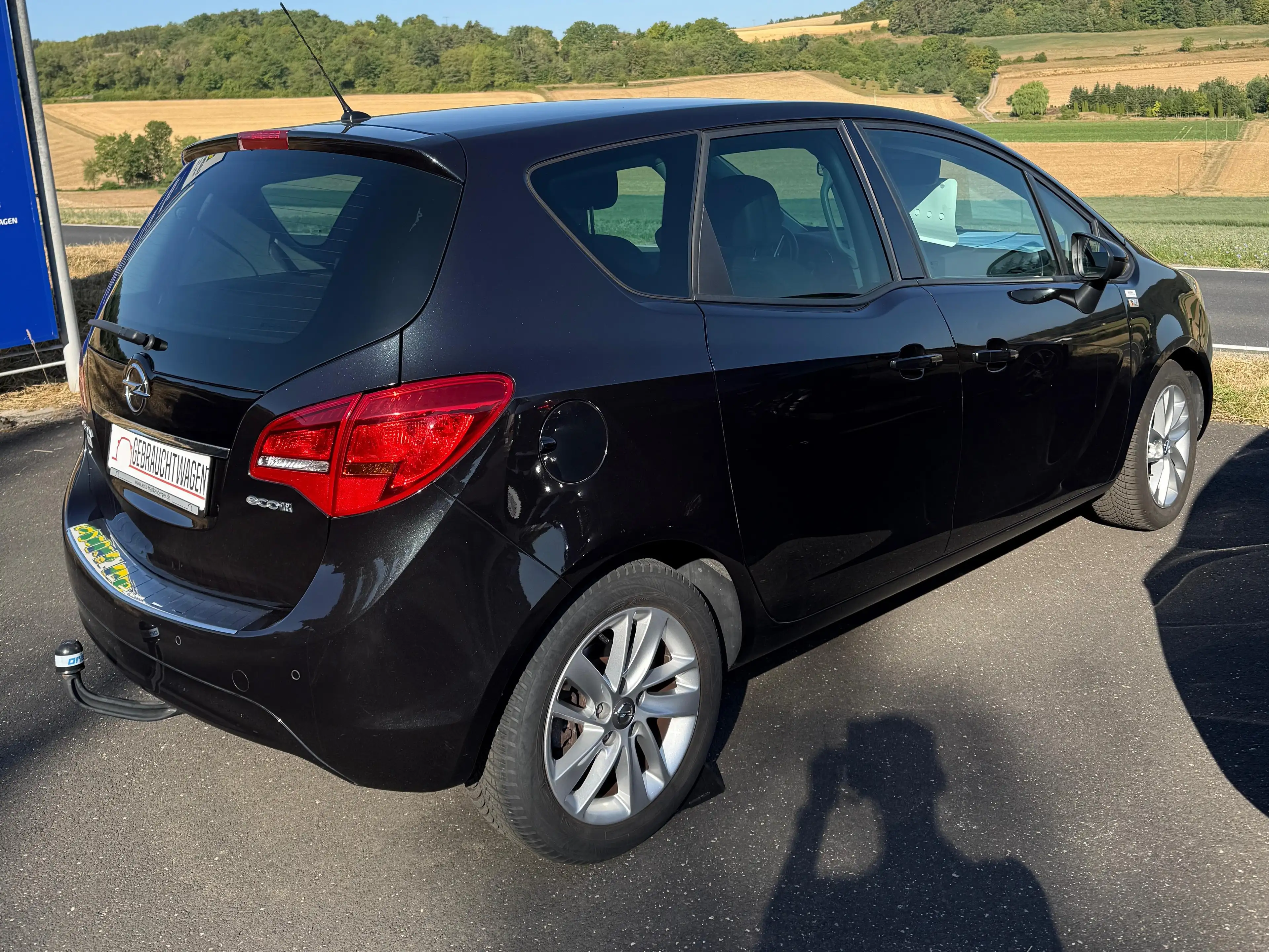 Opel Meriva Active — photo 10