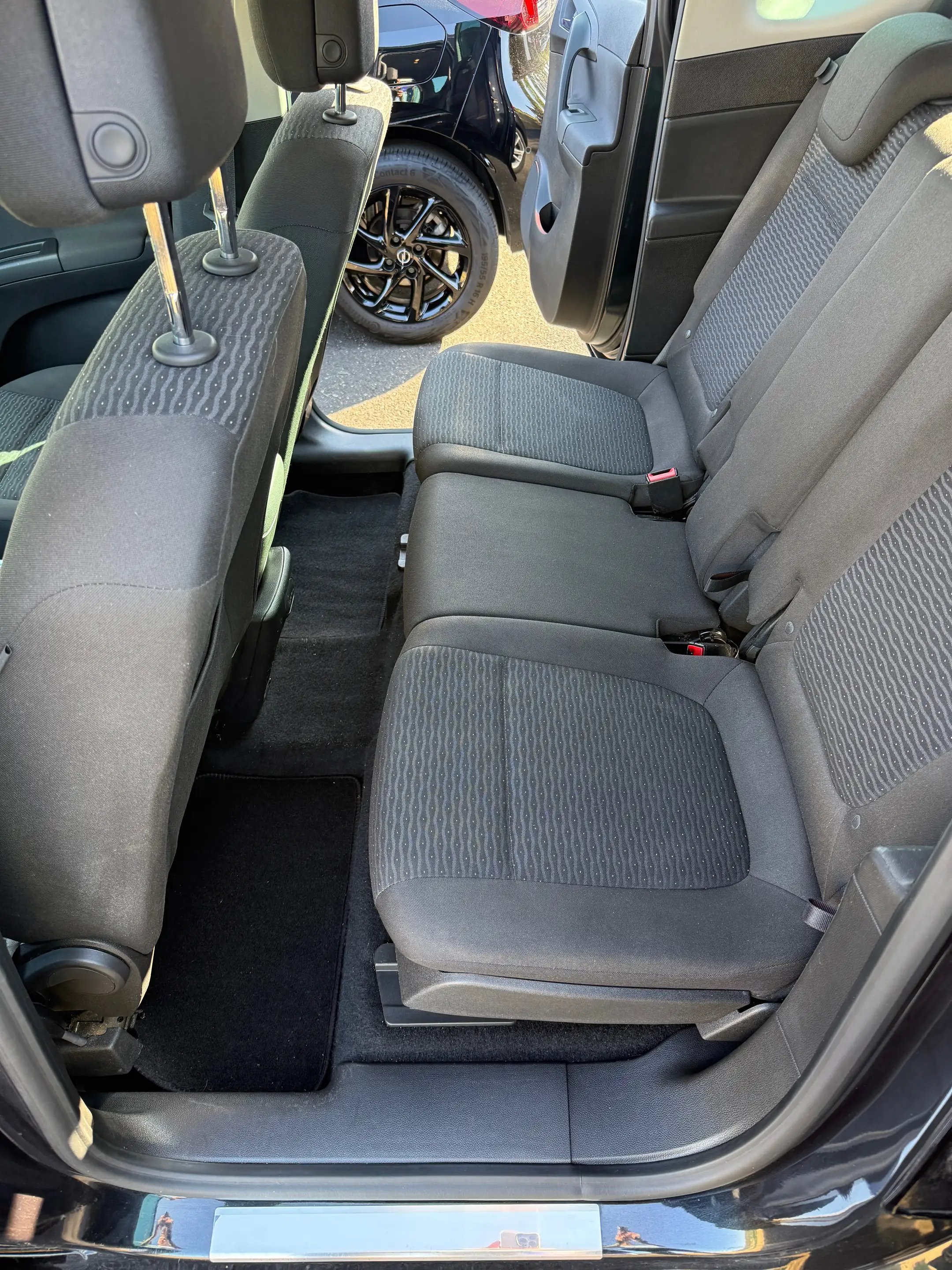 Opel Meriva Active — photo 7