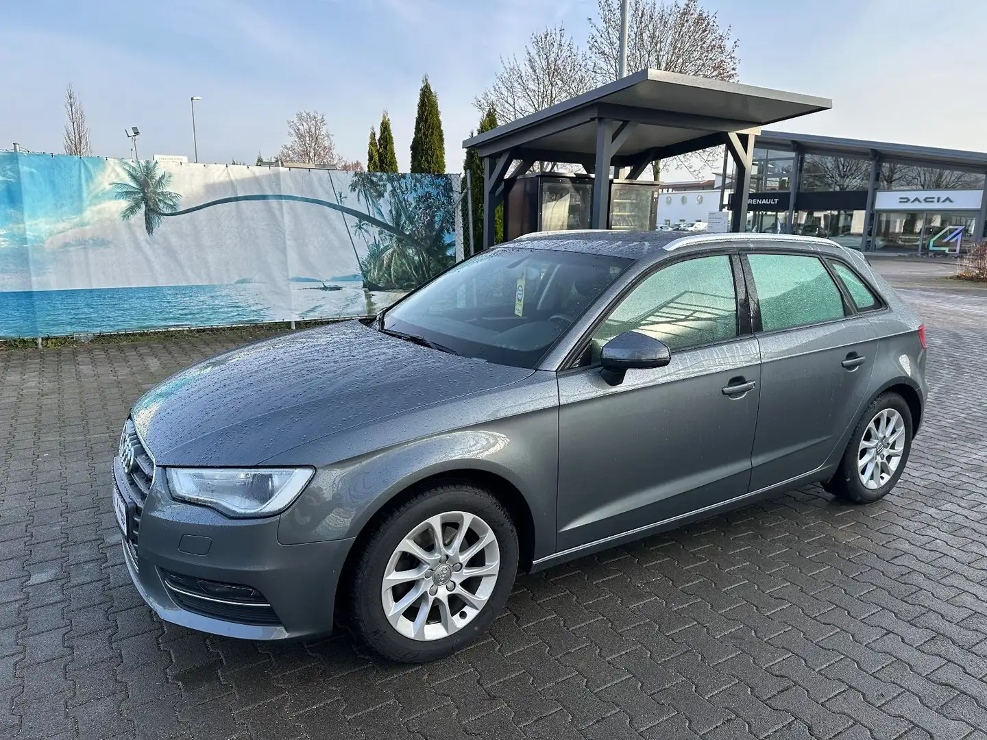 Audi A3 Sportback attraction / EURO-6 / TÜV-AU 03-2027 Grau - 1