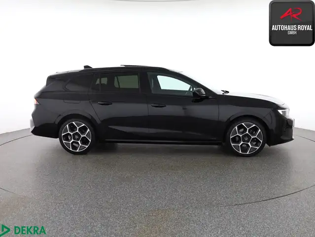 Opel Astra view 6
