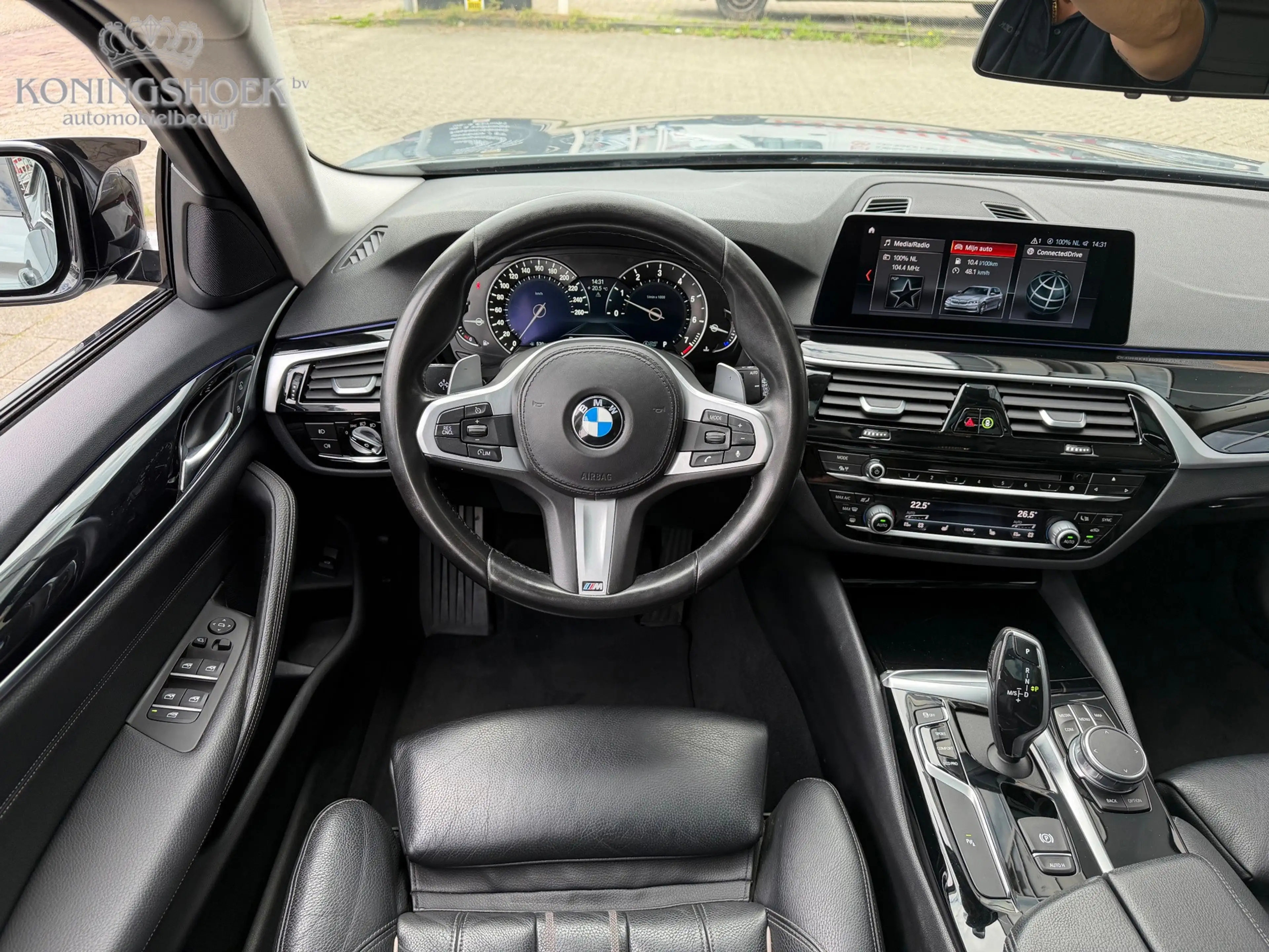 BMW 540 5-serie Touring 540i xDrive High Executive — photo 16