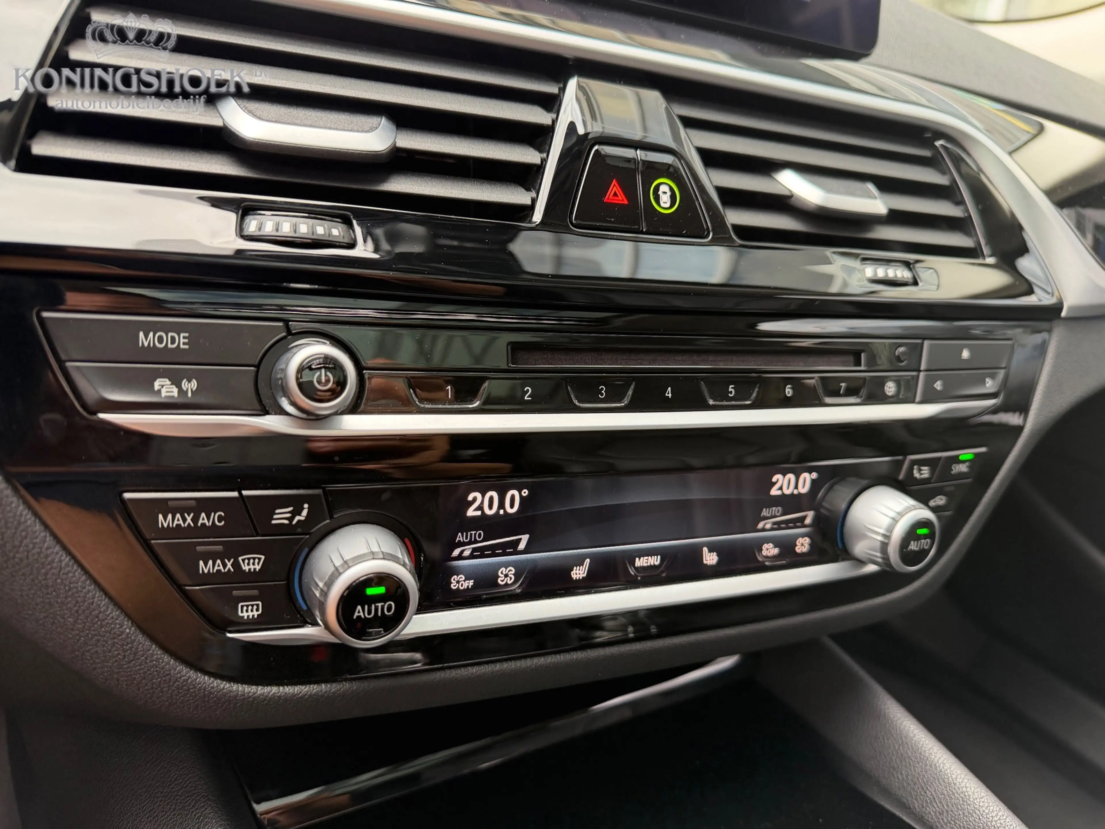 BMW 540 5-serie Touring 540i xDrive High Executive — photo 19
