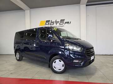 8 posti auto