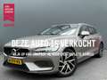 Volvo V60 BWJ 2020 2.0 T6 291 PK Twin Engine AWD Momentum Pr Gris - thumbnail 1