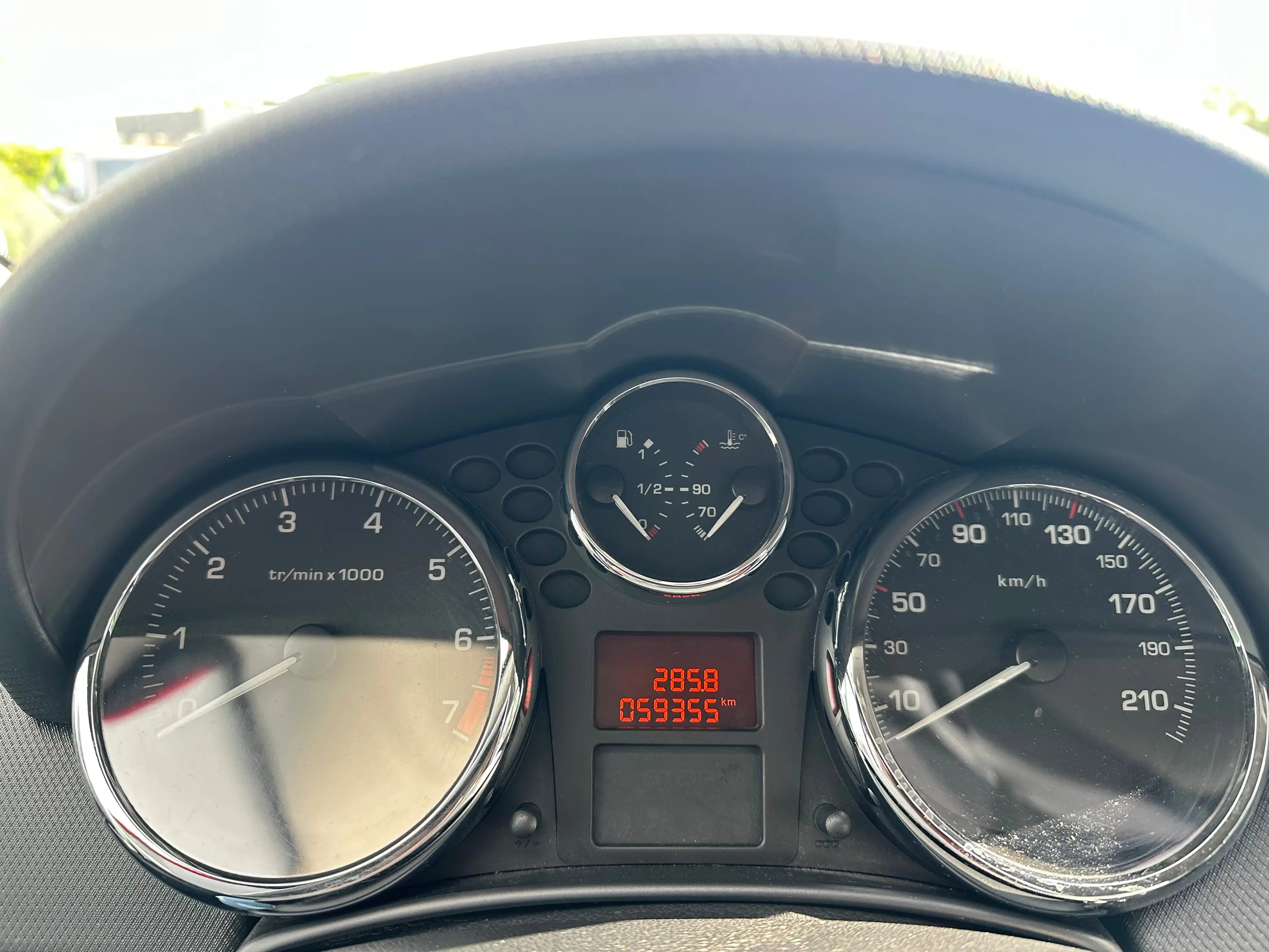 Peugeot 207 1.4i Trendy Break SW 1 er Prop 59000km !!!! — photo 13