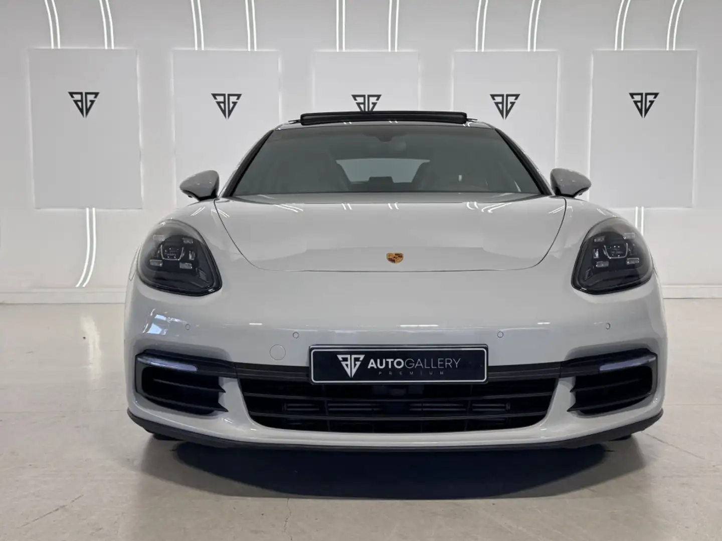 Porsche Panamera 4 Sport Turismo Negro - 2