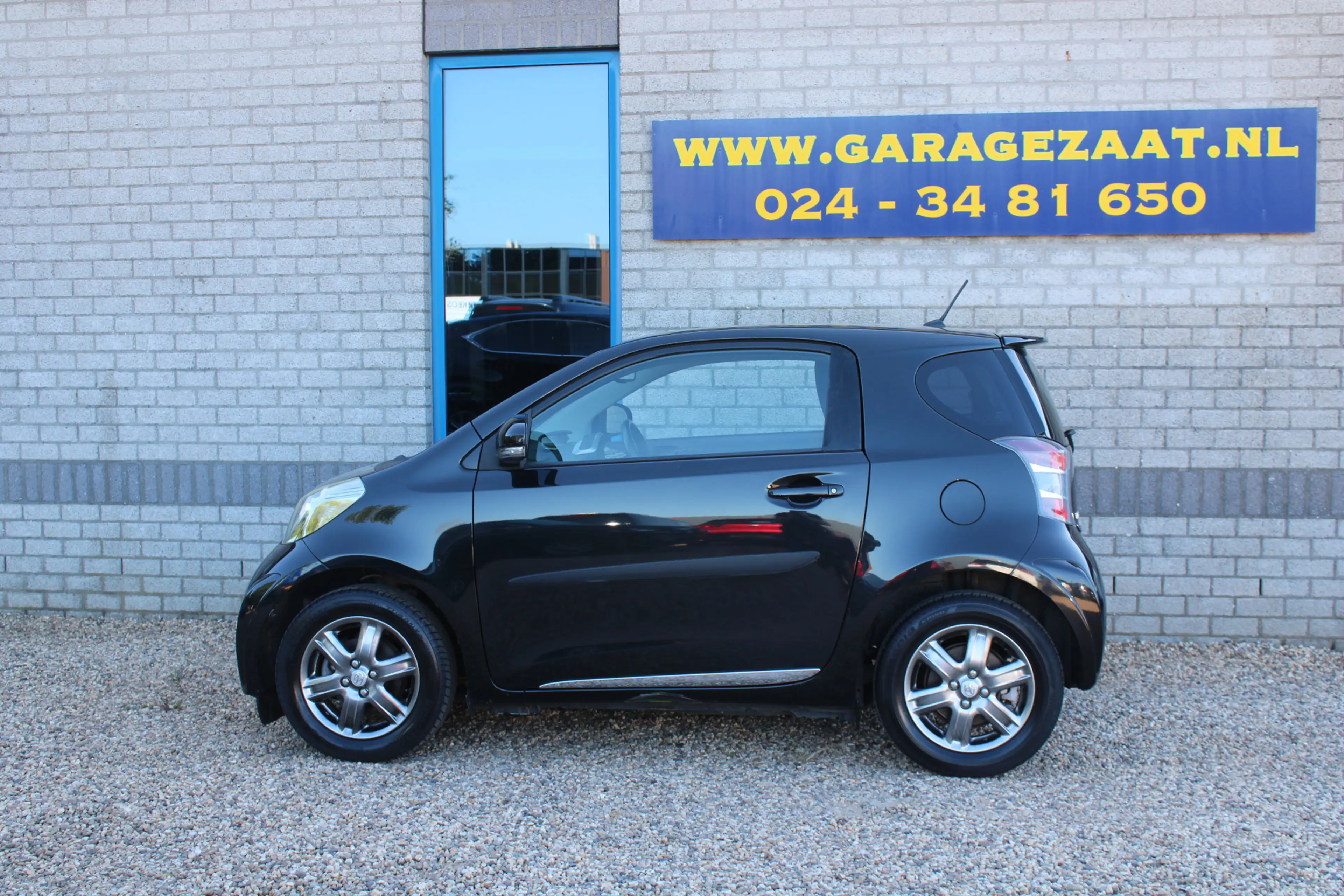 Toyota iQ 1.0 VVTi Aspiration Airco — photo 16