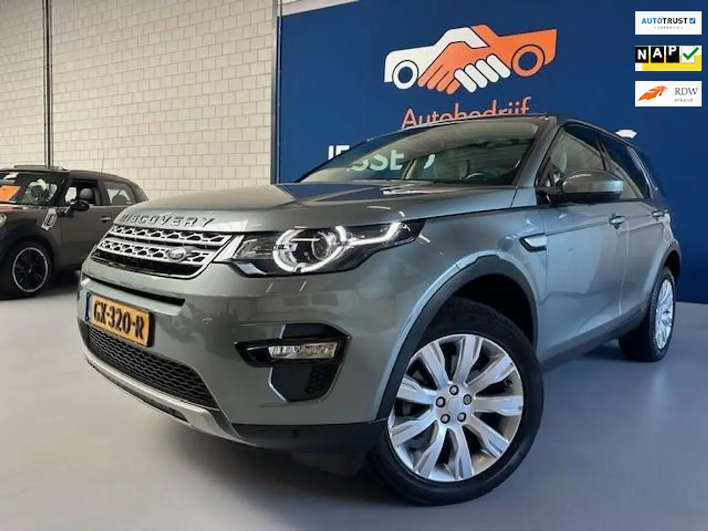 Land Rover Discovery Sport 2.0 Si4 4WD HSE automaat/bj.2015/panoramadak/camer Grijs - 1