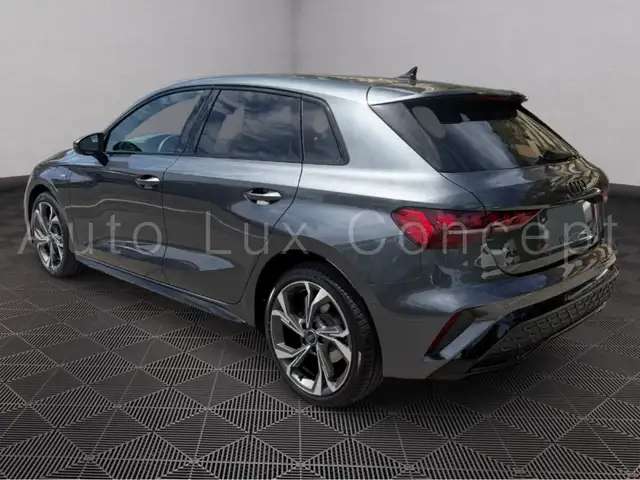 Audi A3 view 4