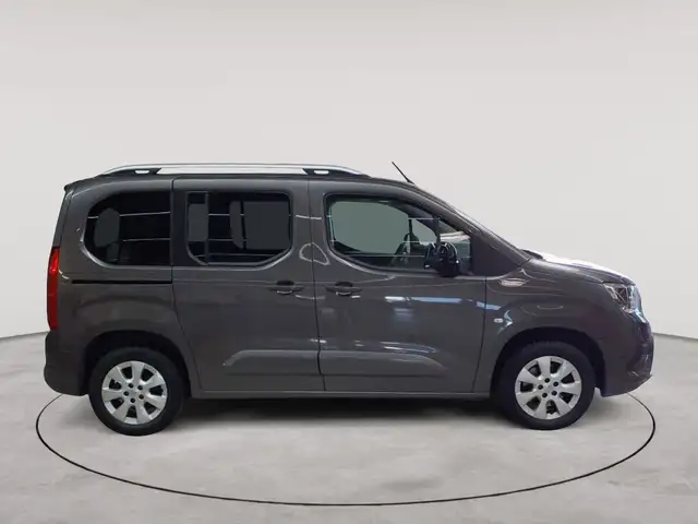 Opel Combo view 3