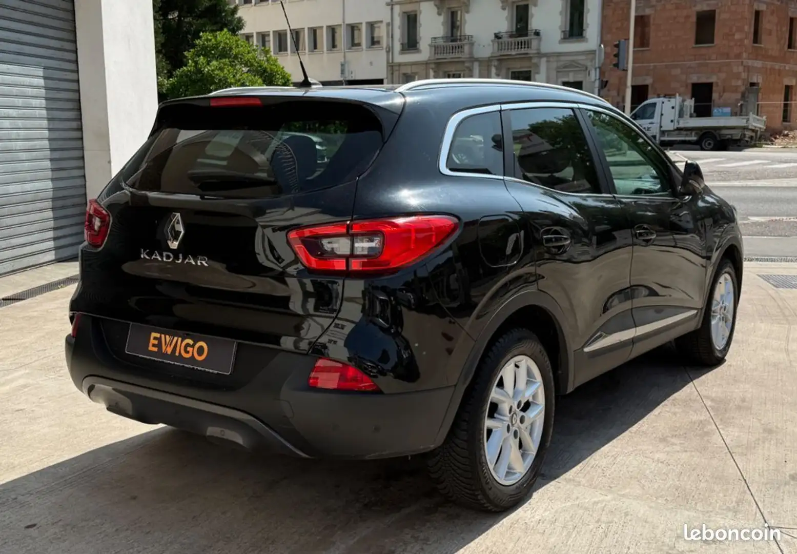 Renault Kadjar 1.2 tce 130 energy intens edc bva %2B camera carplay avertisseur angle morts Noir - 2