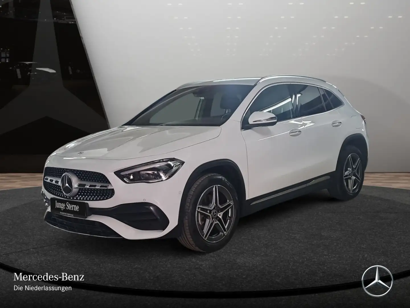 Mercedes-Benz GLA 250 e AMG+AHK+MULTIBEAM+KAMERA+KEYLESS+8G Weiß - 2