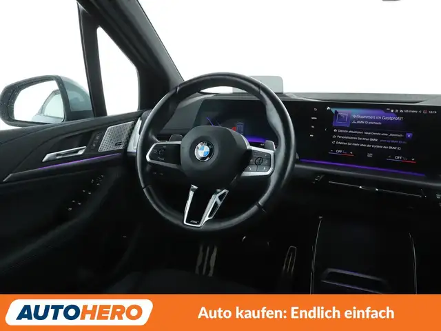 BMW 2 Series view 13
