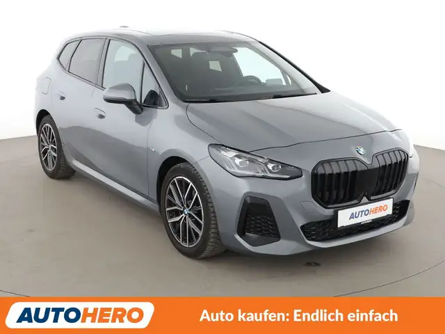 BMW 2 Series view 8