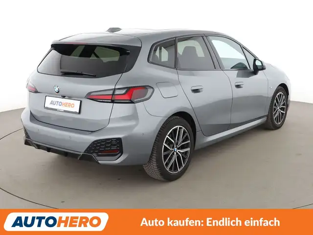 BMW 2 Series view 6