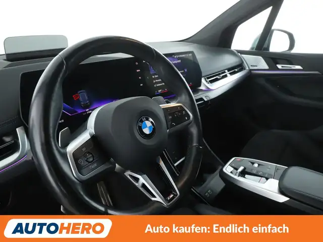 BMW 2 Series view 11