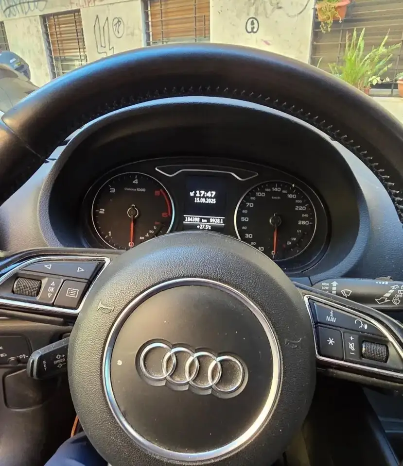 Audi A3 3p 1.9 tdi Ambition 110cv auto, foto 4