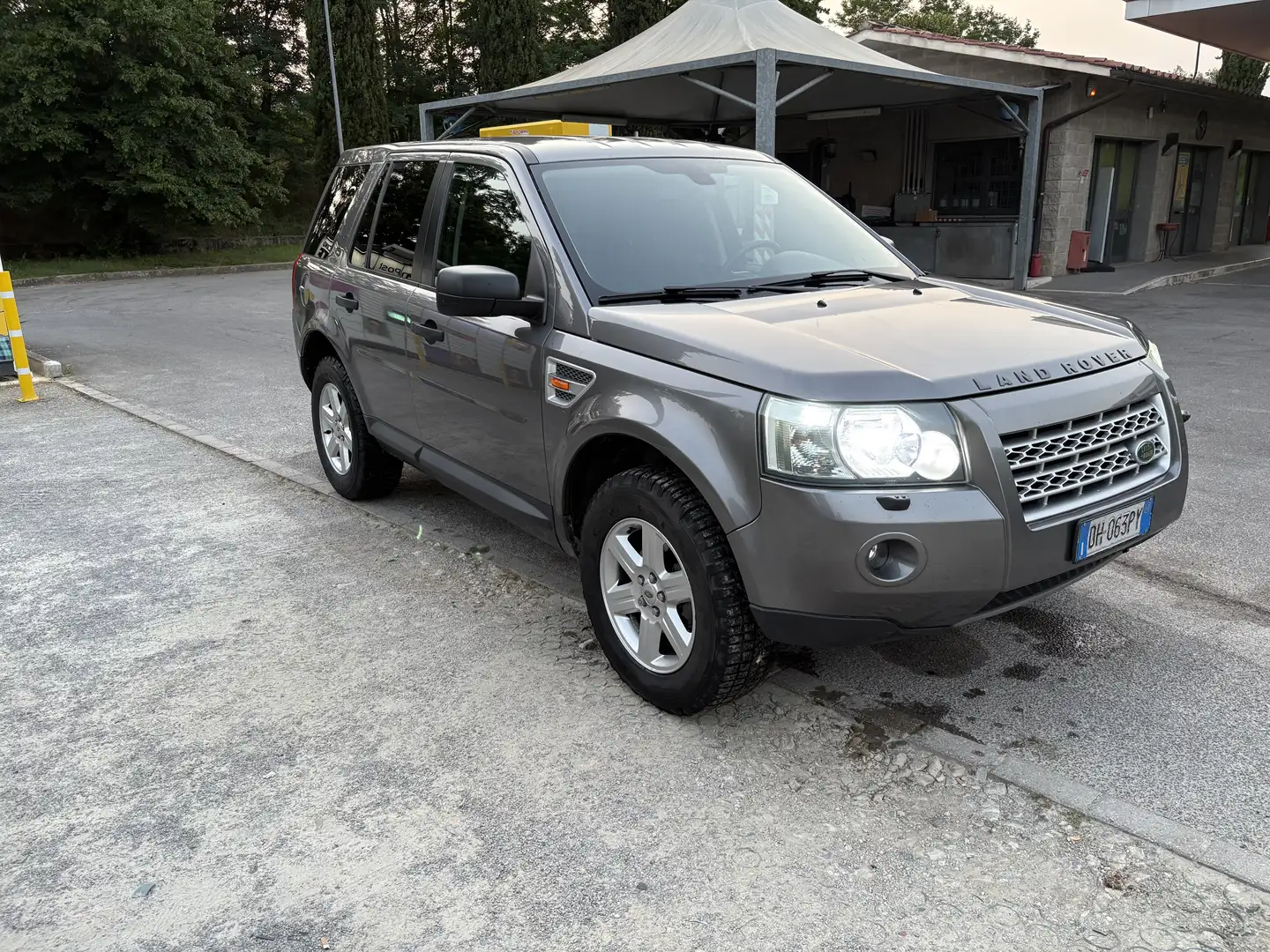 Land Rover Freelander 2.2 td4 HSE Grigio - 1