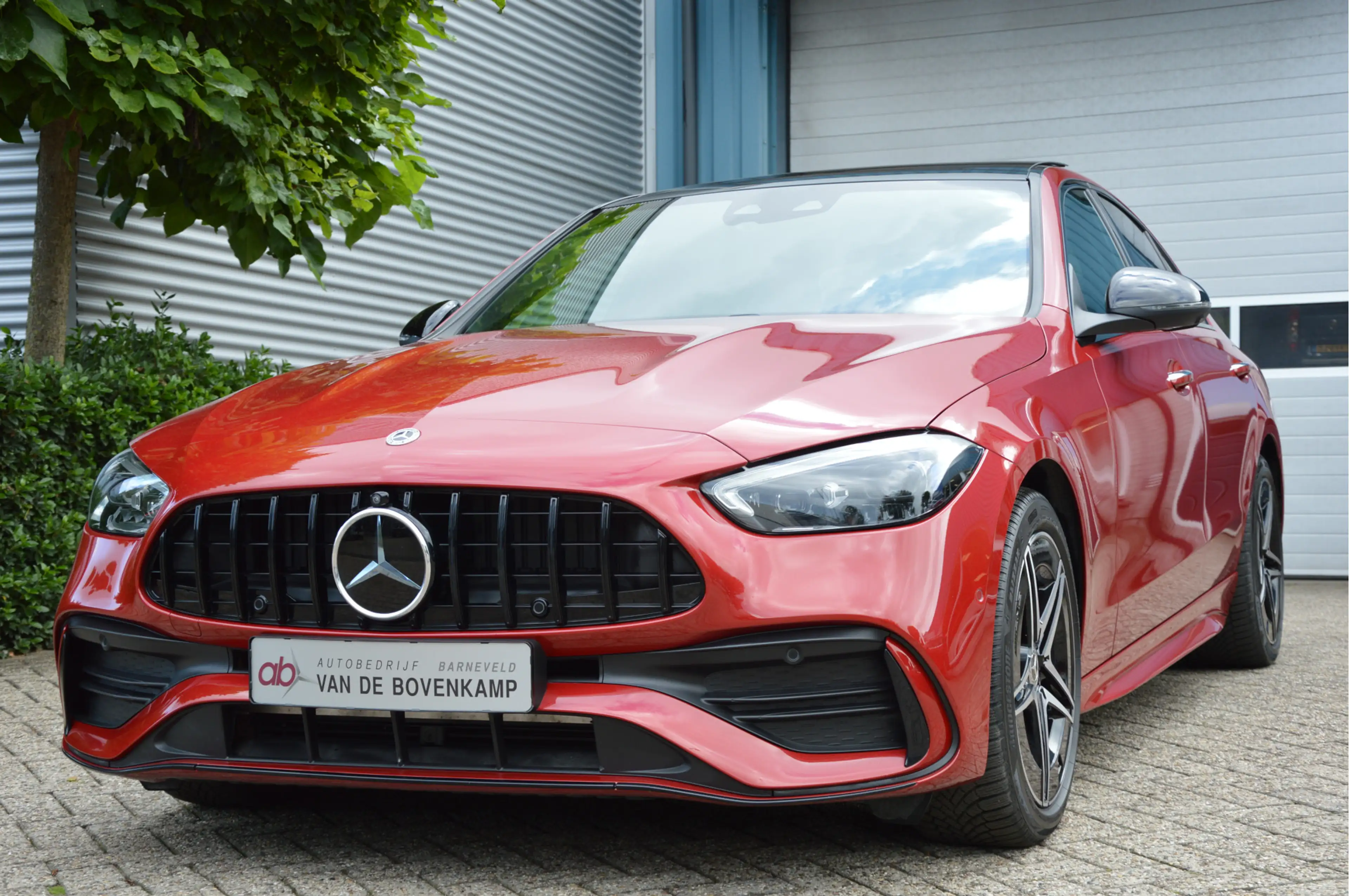 Mercedes-Benz C 400 e 4MATIC AMG Line PANORAMADAK | BURMESTER | HUD | — photo 7