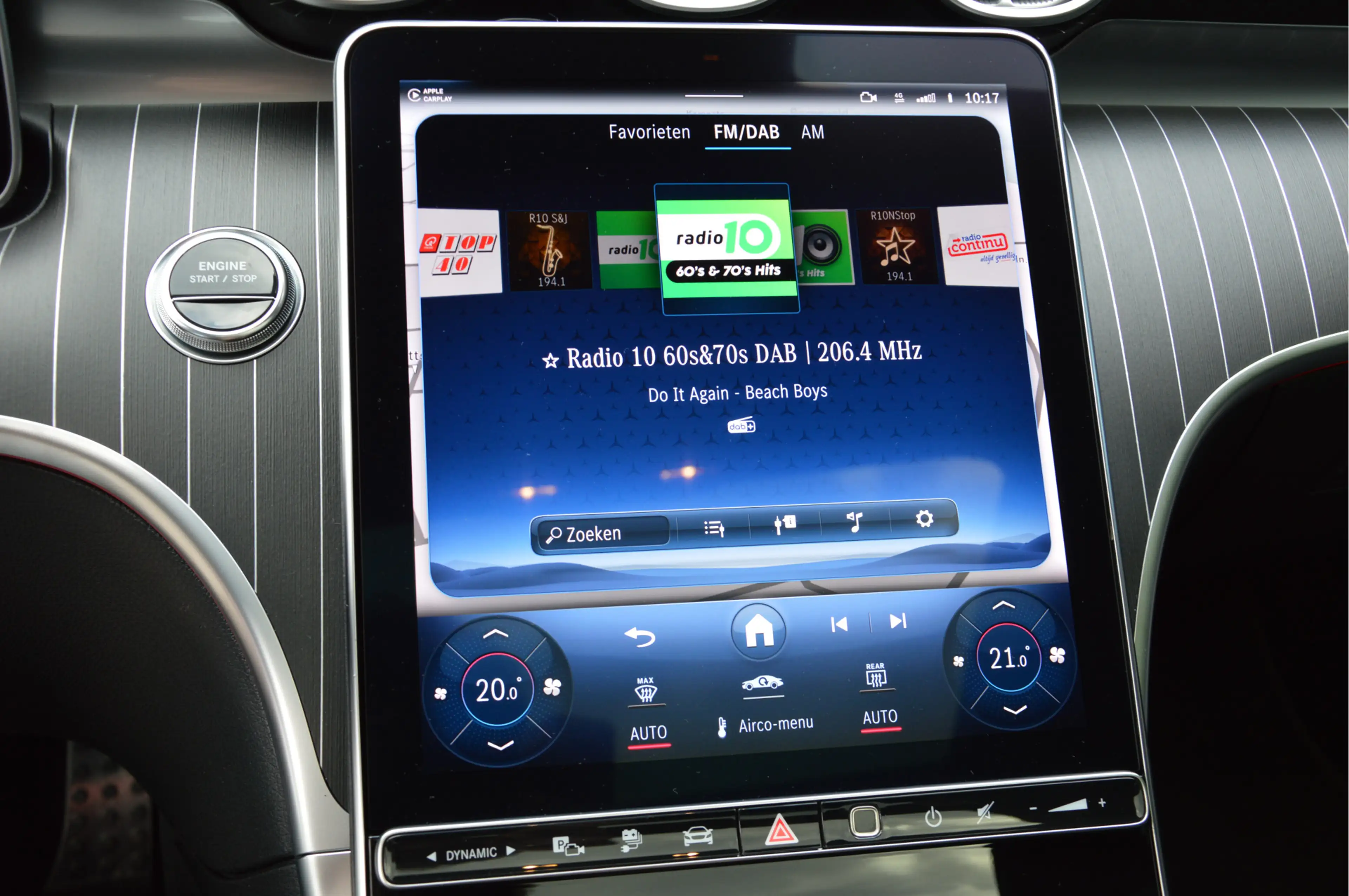 Mercedes-Benz C 400 e 4MATIC AMG Line PANORAMADAK | BURMESTER | HUD | — photo 27