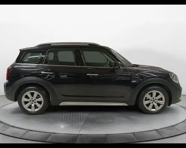 Mini Countryman view 5
