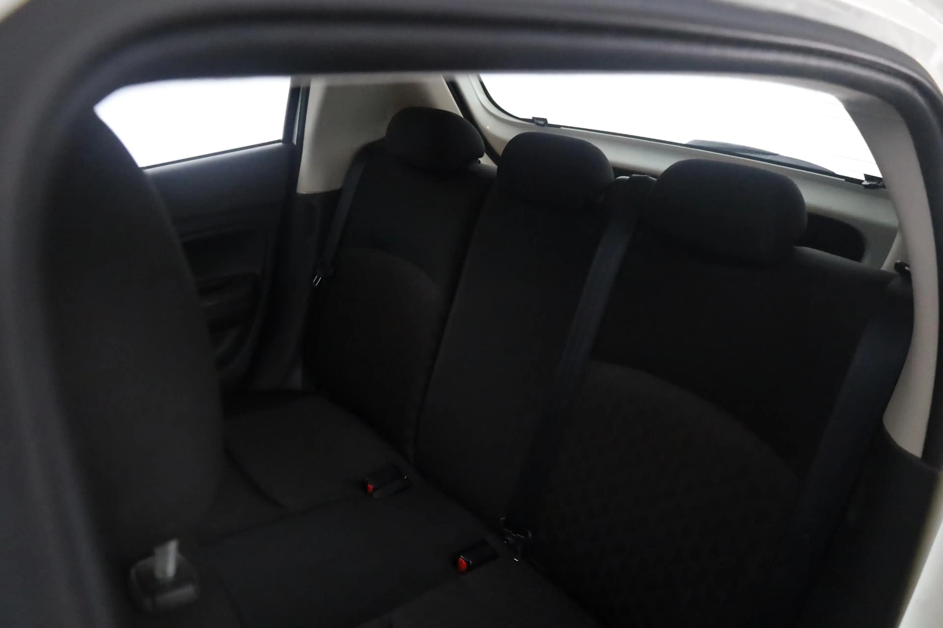 Mitsubishi Space Star 1.0 Cool+ — photo 12
