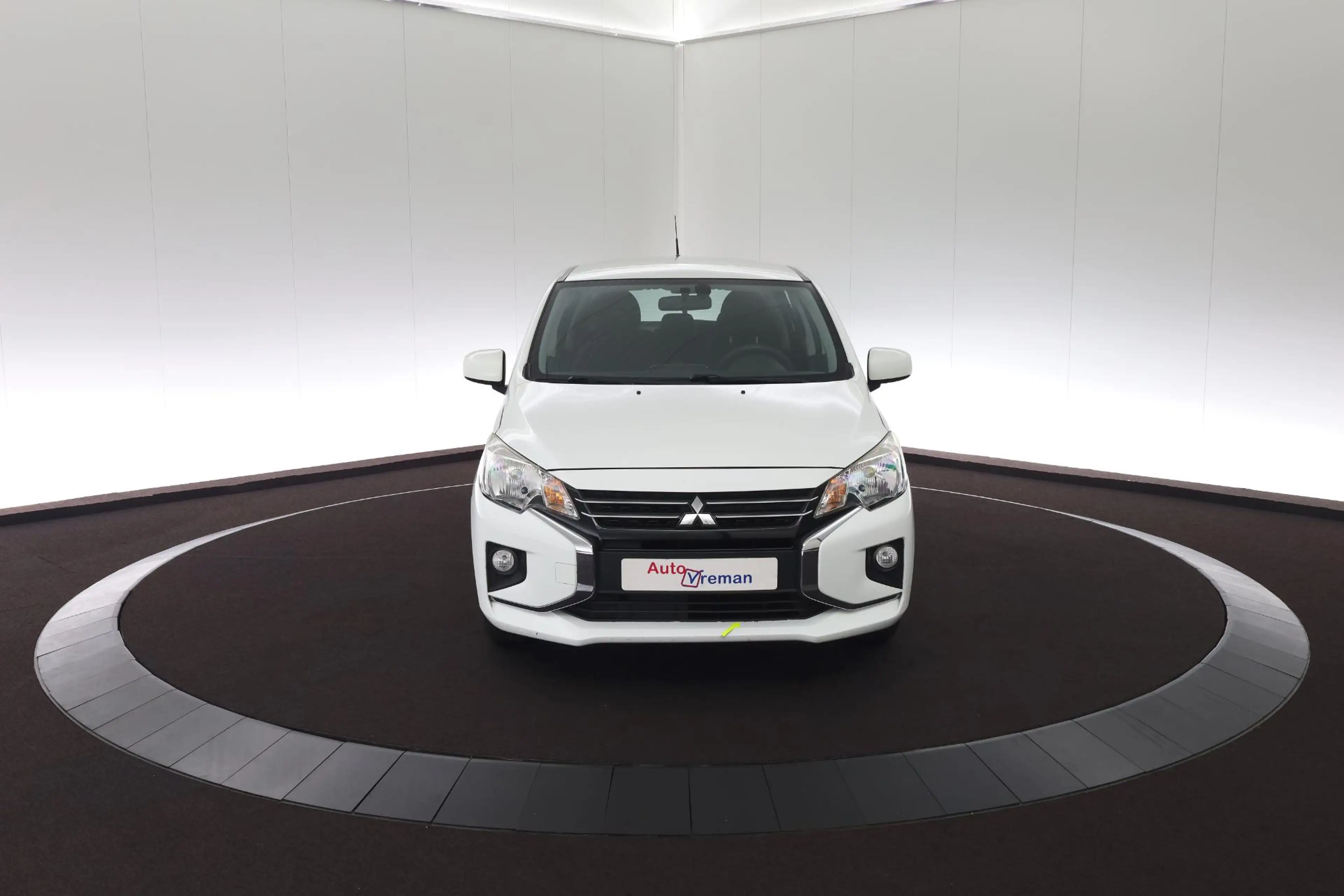 Mitsubishi Space Star 1.0 Cool+ — photo 8