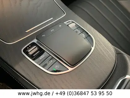 Annonce voiture d'occasion Mercedes-Benz E 400 - CARADIZE