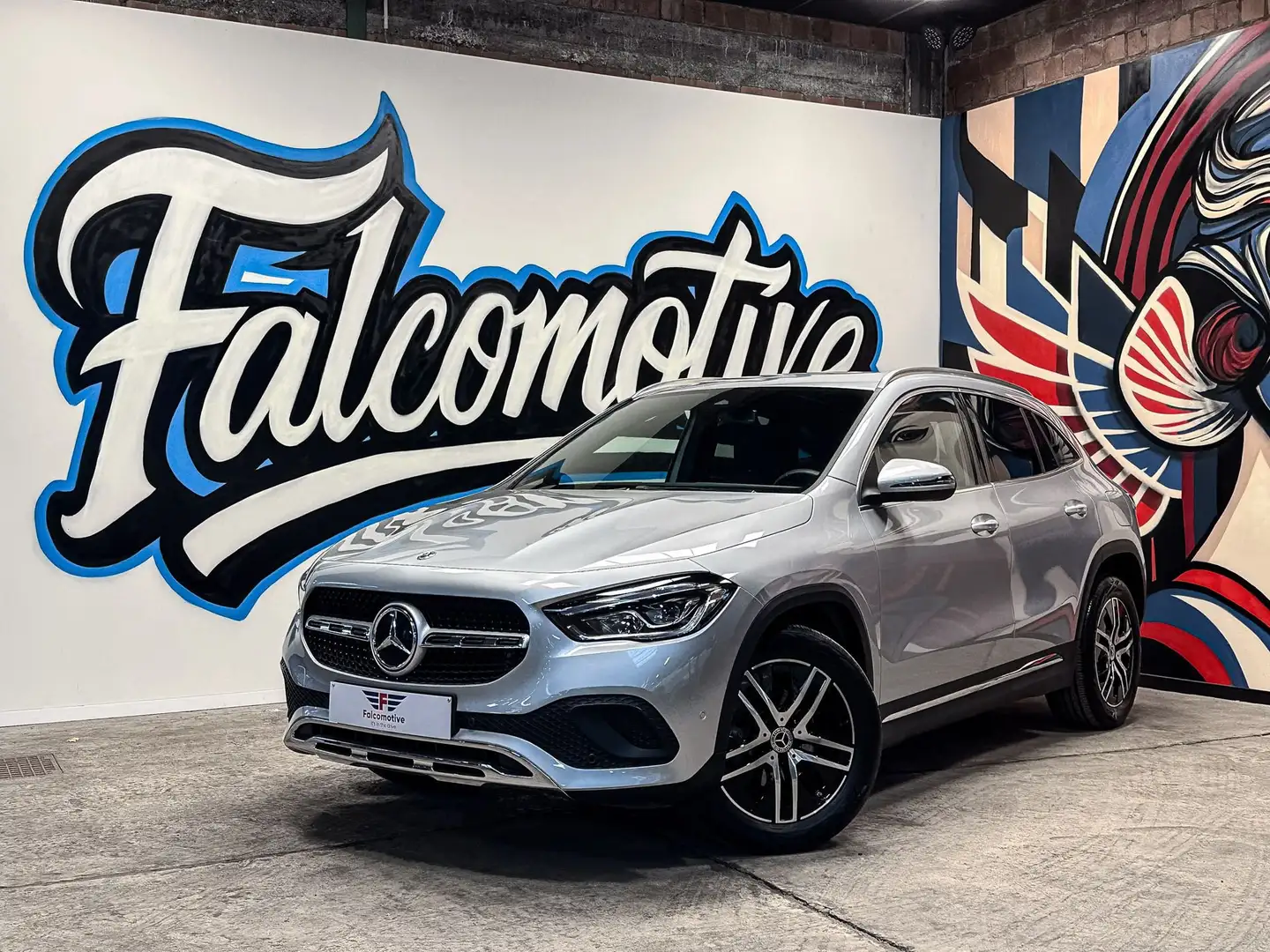 Mercedes-Benz GLA 180 *AUT*NAVI*DAB*WIFI*URBAN*21.535 km!!!* Silver - 1