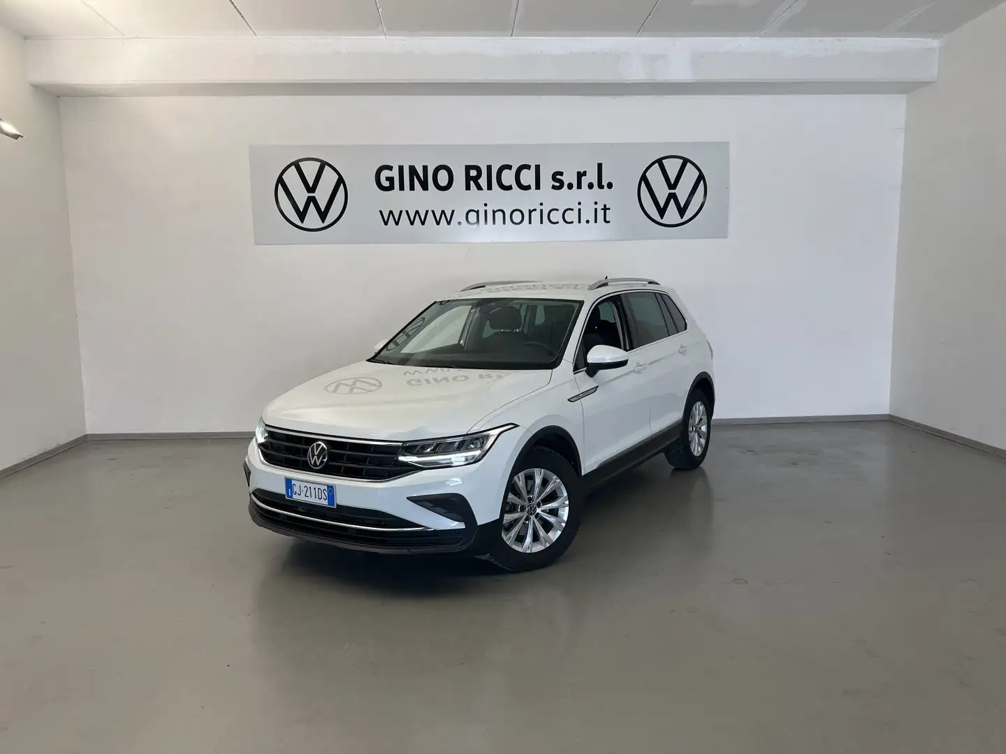 Volkswagen Tiguan Tiguan 2.0 TDI 150 CV SCR DSG Life Bianco - 1
