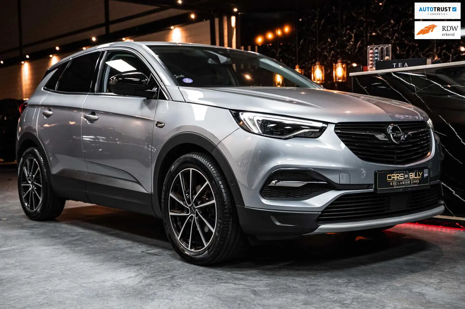 Opel Grandland X 1.2 Turbo Innovation Szürke - 1