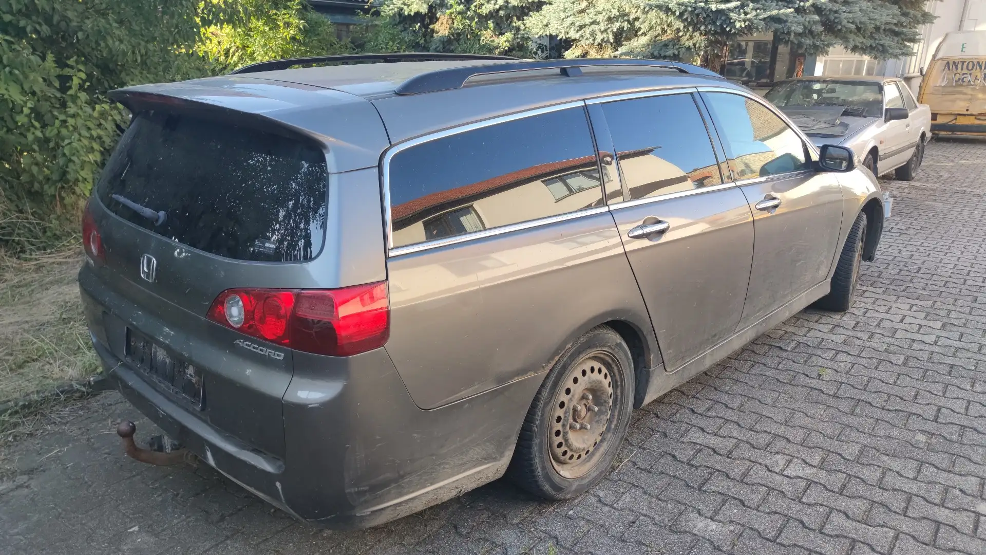 Honda Accord 2.2 i-CTDi Sport Unfall YR 562 P Gris - 2