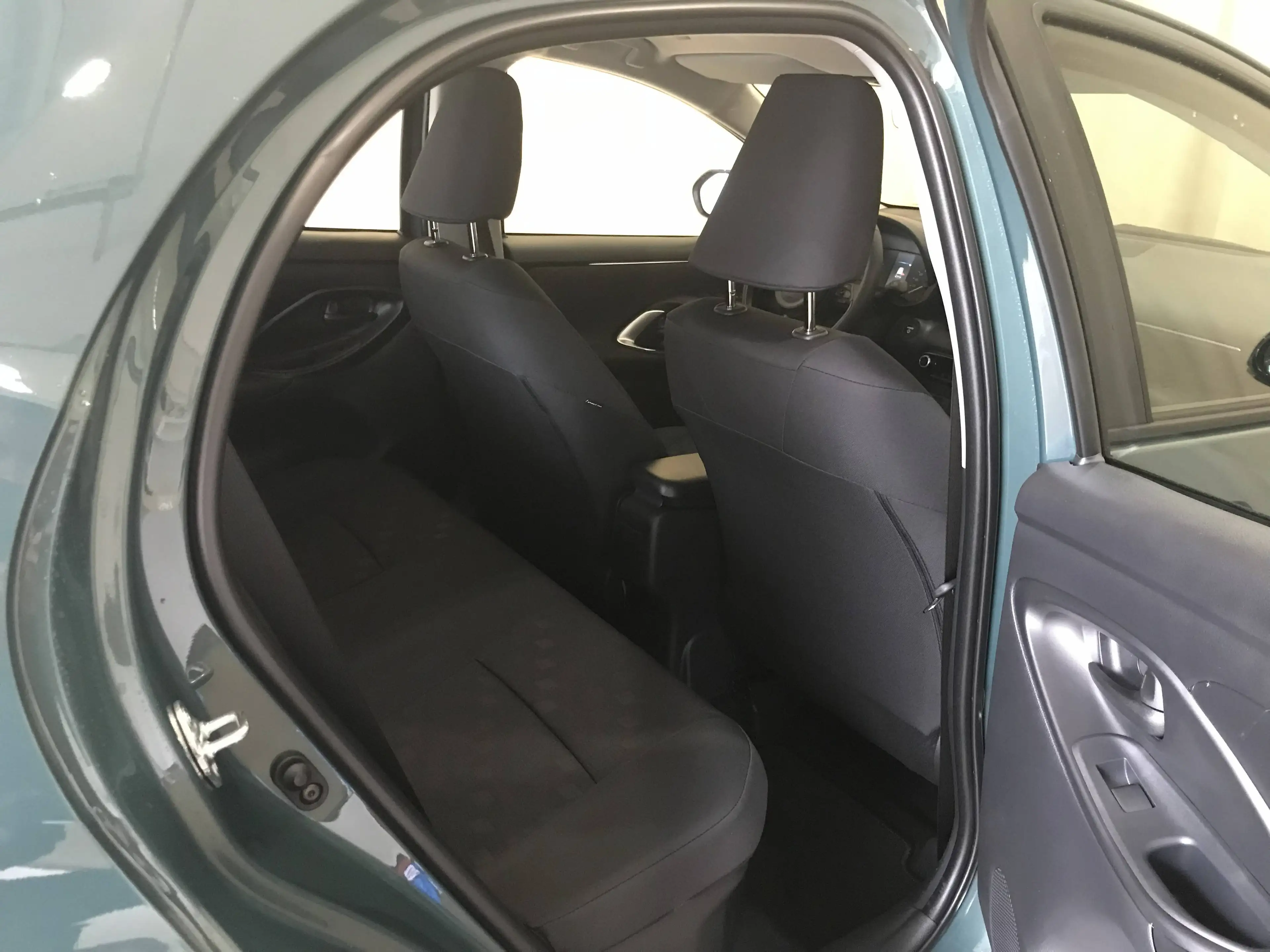 Mazda 2 2026 Mazda2 Hybrid 1.5L Hybrid VVT-i 116 CVT Exclusive-Line — photo 8