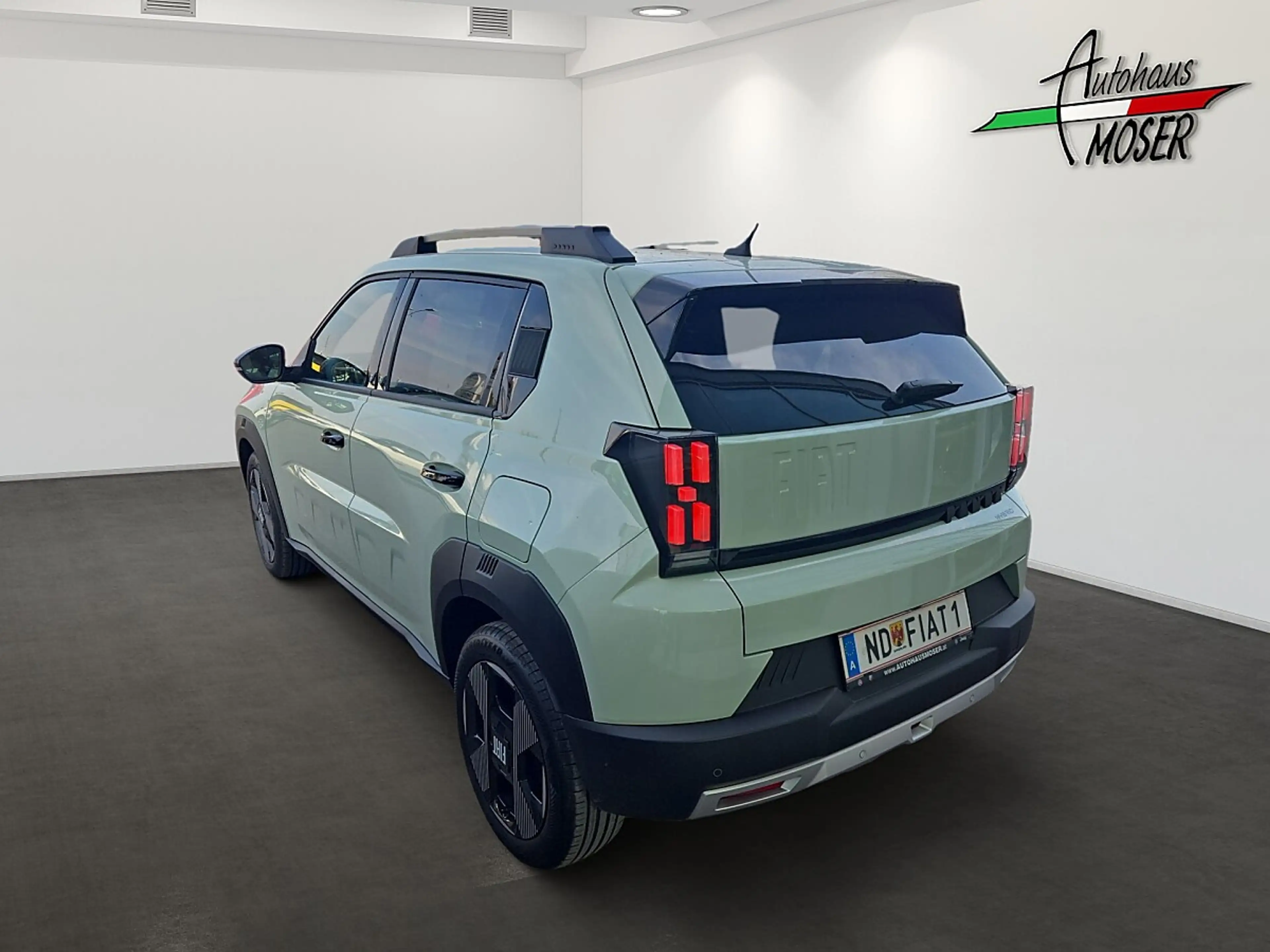 Fiat Grande Panda Hybrid mHEV 110 6-Gang eDCT La Prima — photo 4