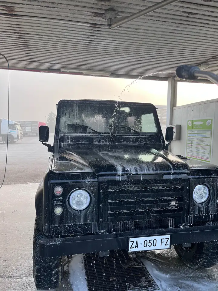 Land Rover Defender 90 2.5 td5 E SW, foto 2