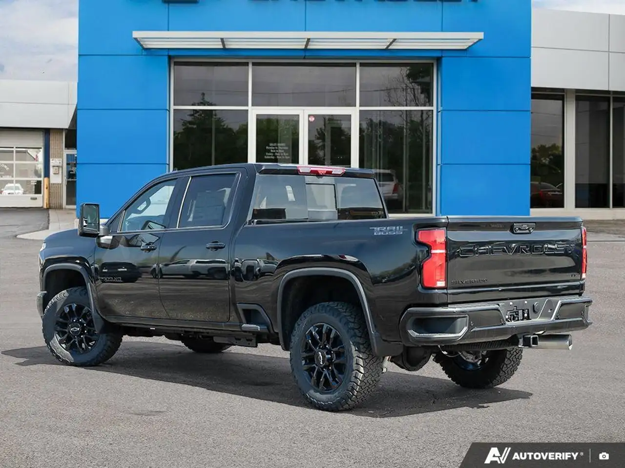 Chevrolet Silverado 2500 снимка Chevrolet Silverado 2500