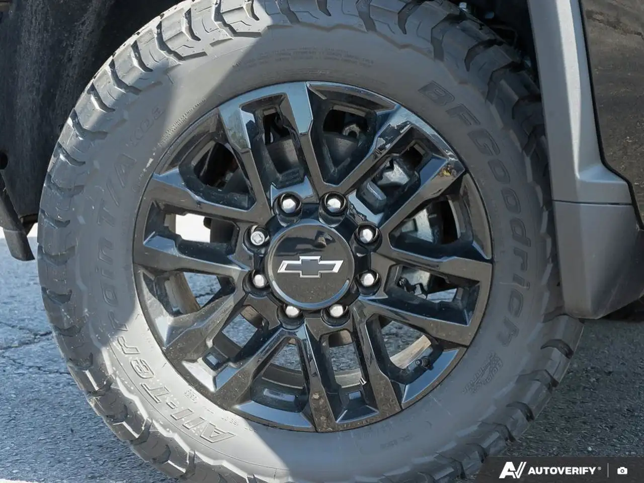 Chevrolet Silverado 2500 снимка Chevrolet Silverado 2500