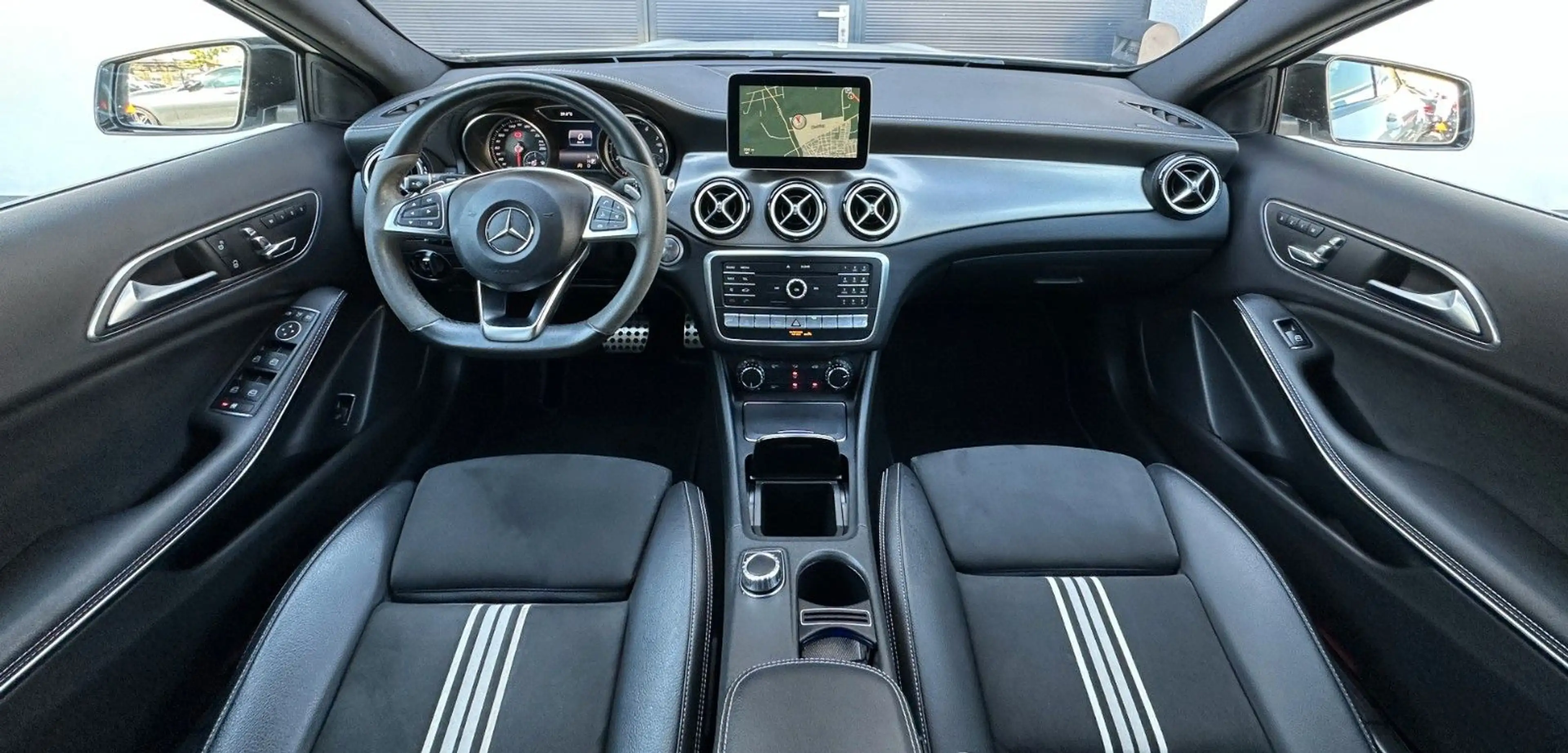 Mercedes-Benz GLA 220 4Matic*AMG*NUR 38 TKM*EDITION 1*KAMERA* — photo 3