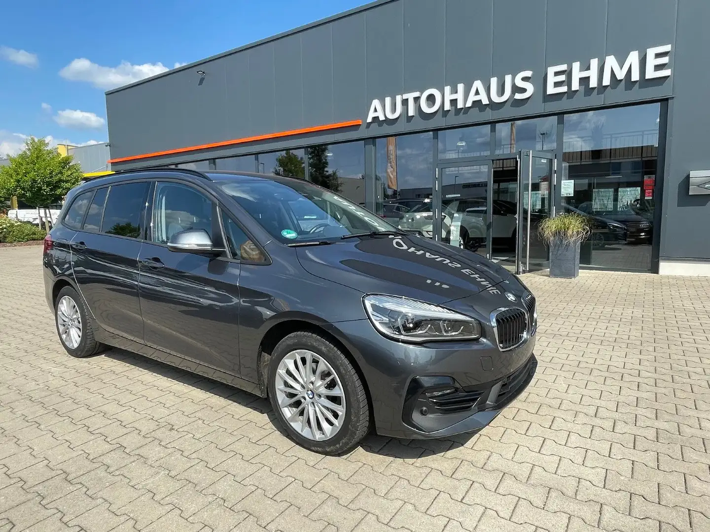 BMW 216 i Gran Tourer Sport Line *LED*NAV*SHZ*GRA* Gris - 2