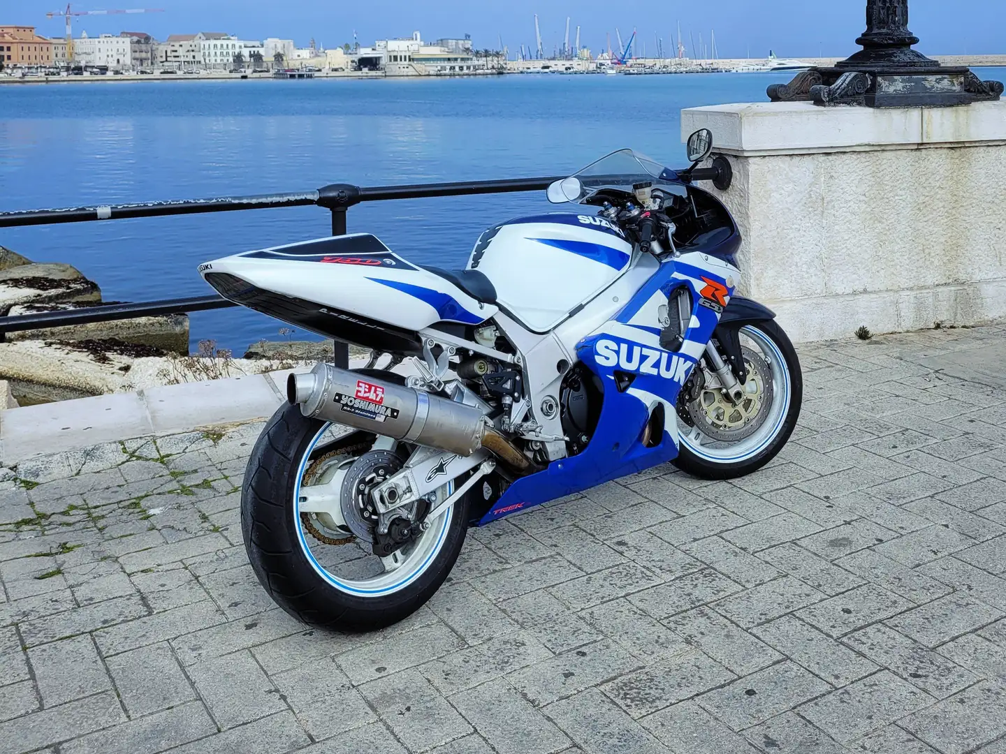 Suzuki GSX-R 750 Синій - 1