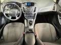 Ford Focus Titanium Rot - thumbnail 8