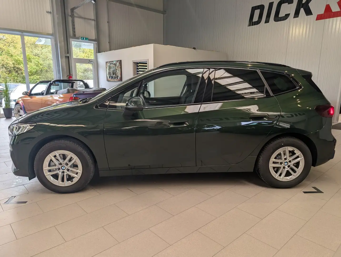 BMW 218 d AHK Pano Cam Travel-Paket Gelb - 2