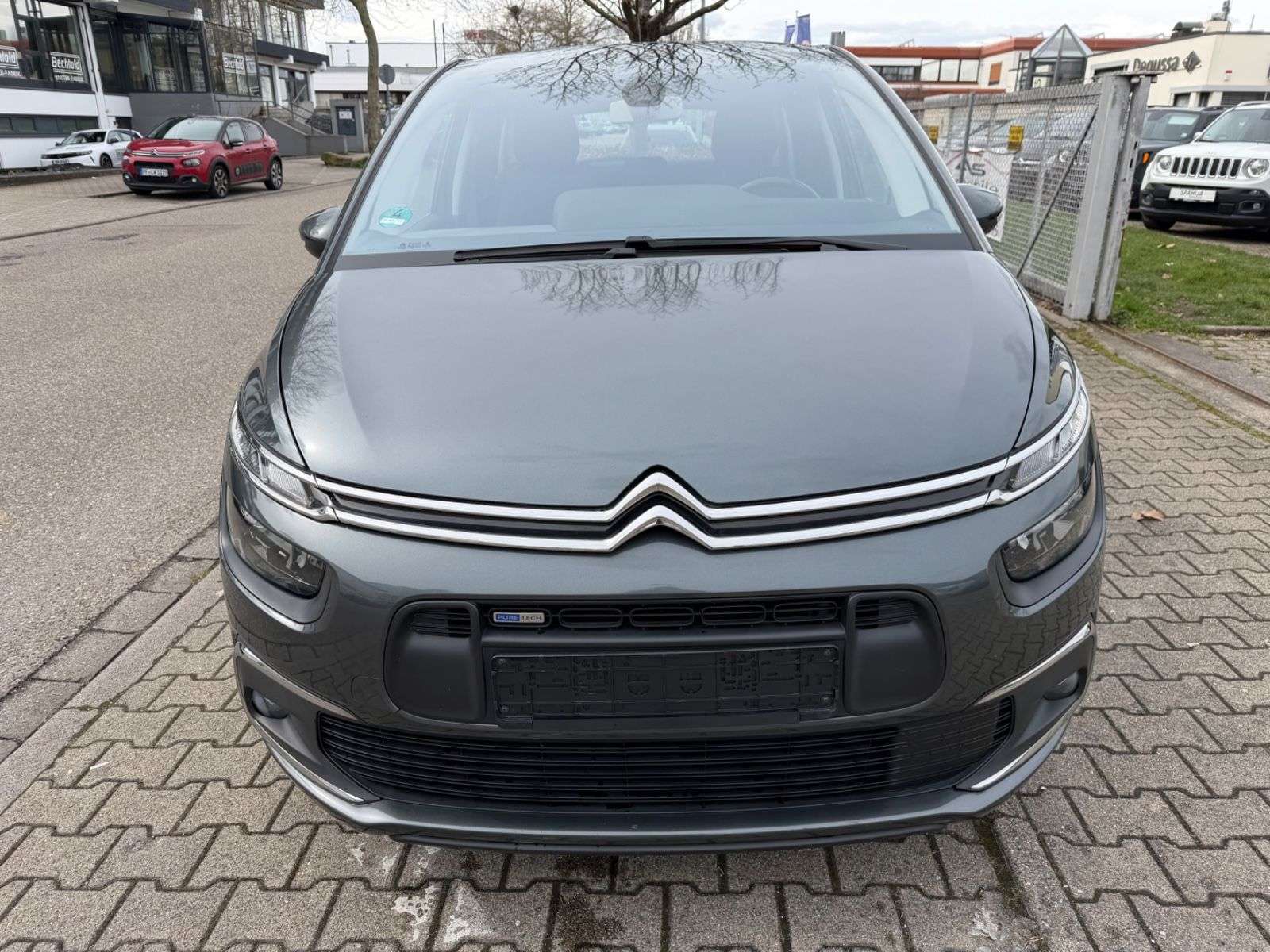 Second hand Citroen C4 Picasso 1.2