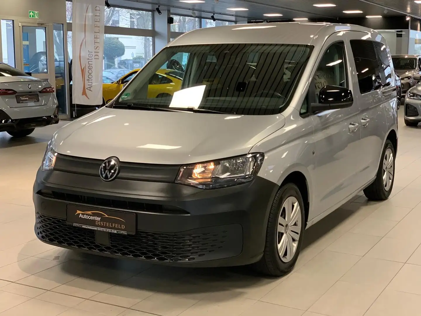Volkswagen Caddy 2,0 TDI 5 Sitze SHZ 1.Hd. Apple AHK DAB+ Silber - 1