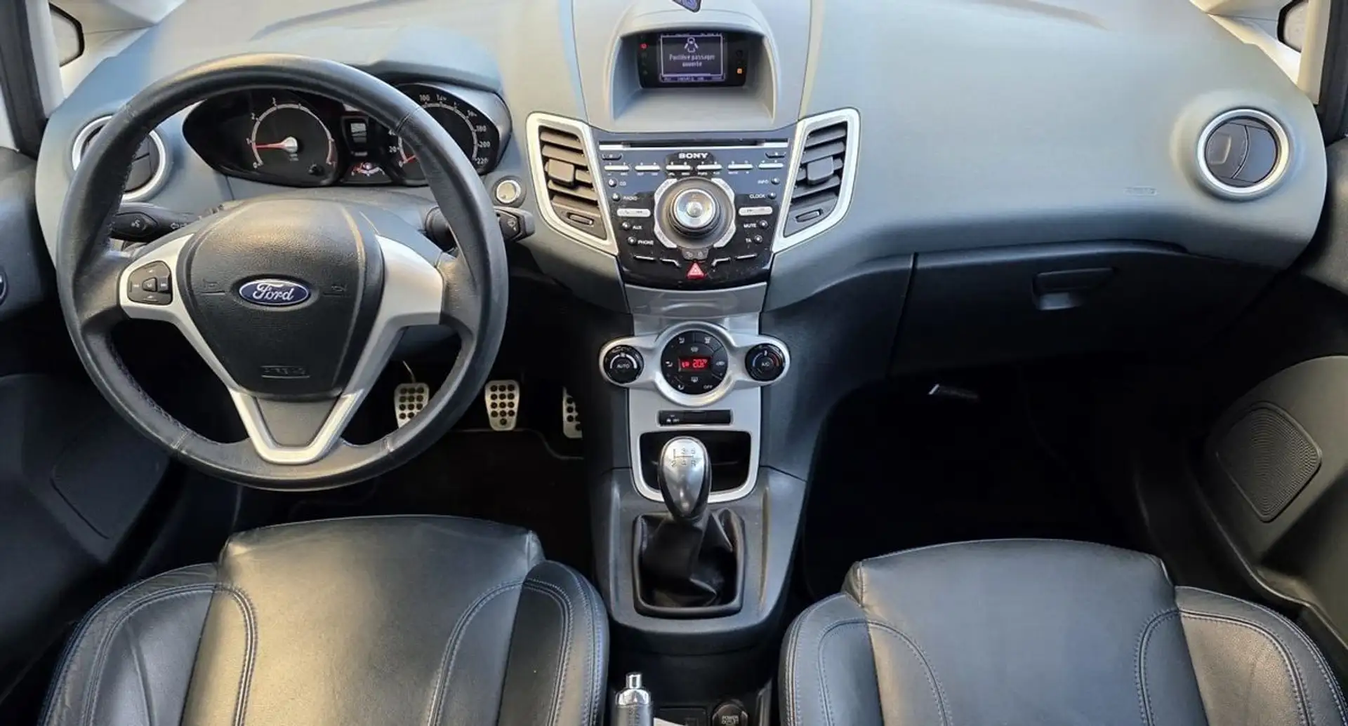 Ford Fiesta 1.6 Ti-VCT SPORT 135 cv Blanc - 2