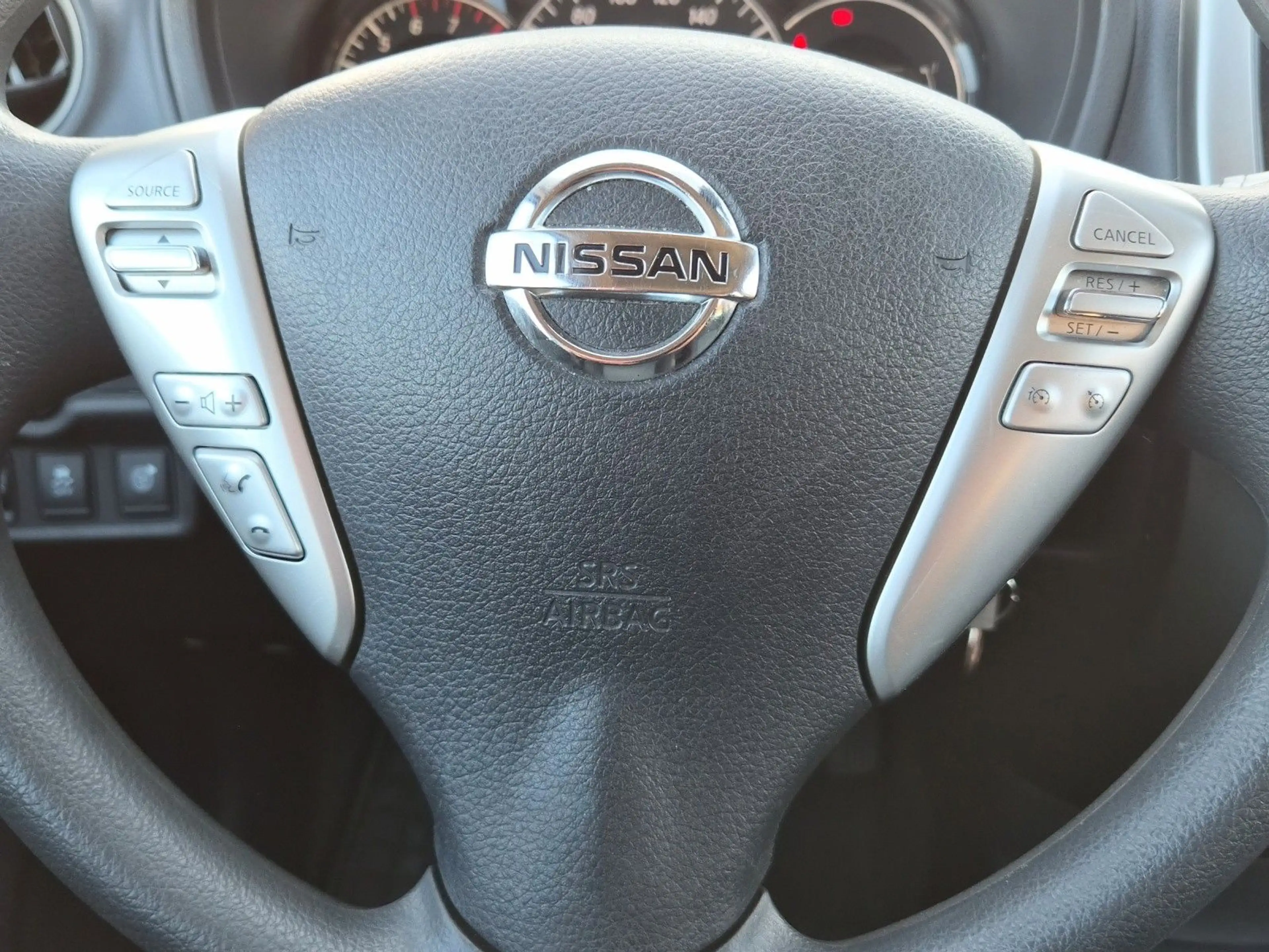 Nissan Note Acenta Klima Navi 360° Kamera Tüv Neu — photo 13