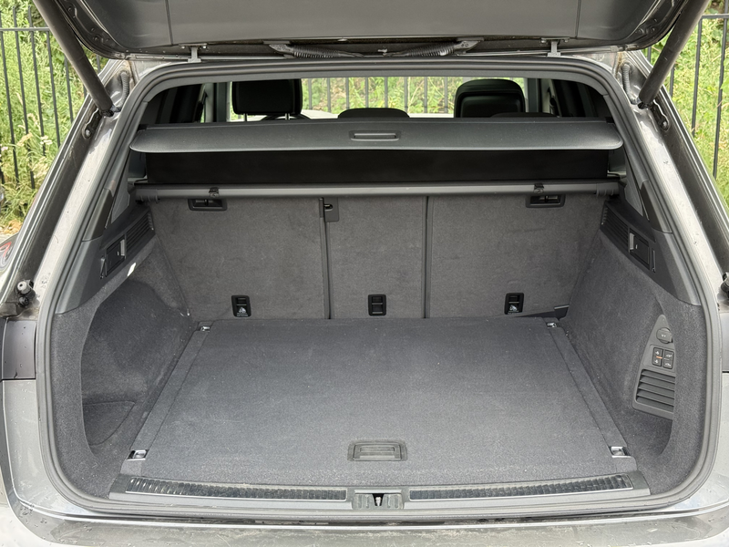 Volkswagen Touareg 3.0 TSi 4MOTION R | Trekhaak | luchtvering | Pano — photo 10